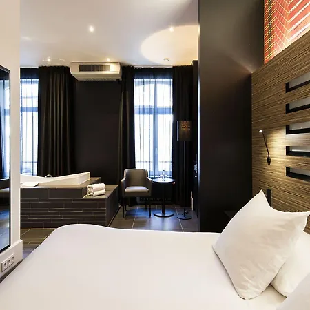 Leonardo Boutique Center Former Designhotel Ξενοδοχείο 4*