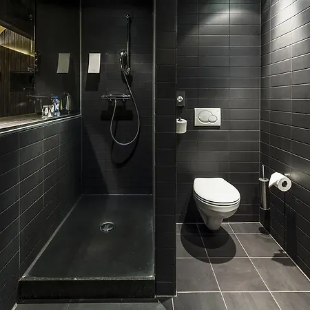 Leonardo Boutique Center Former Designhotel Ξενοδοχείο 4*